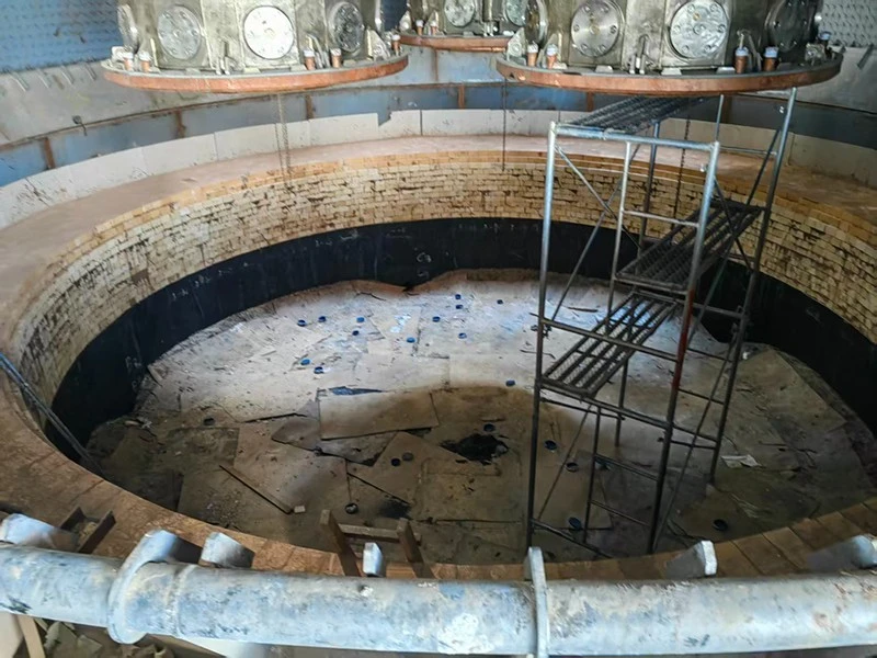 Refractory Lining Of Silicon Metal Electric Furnace factory